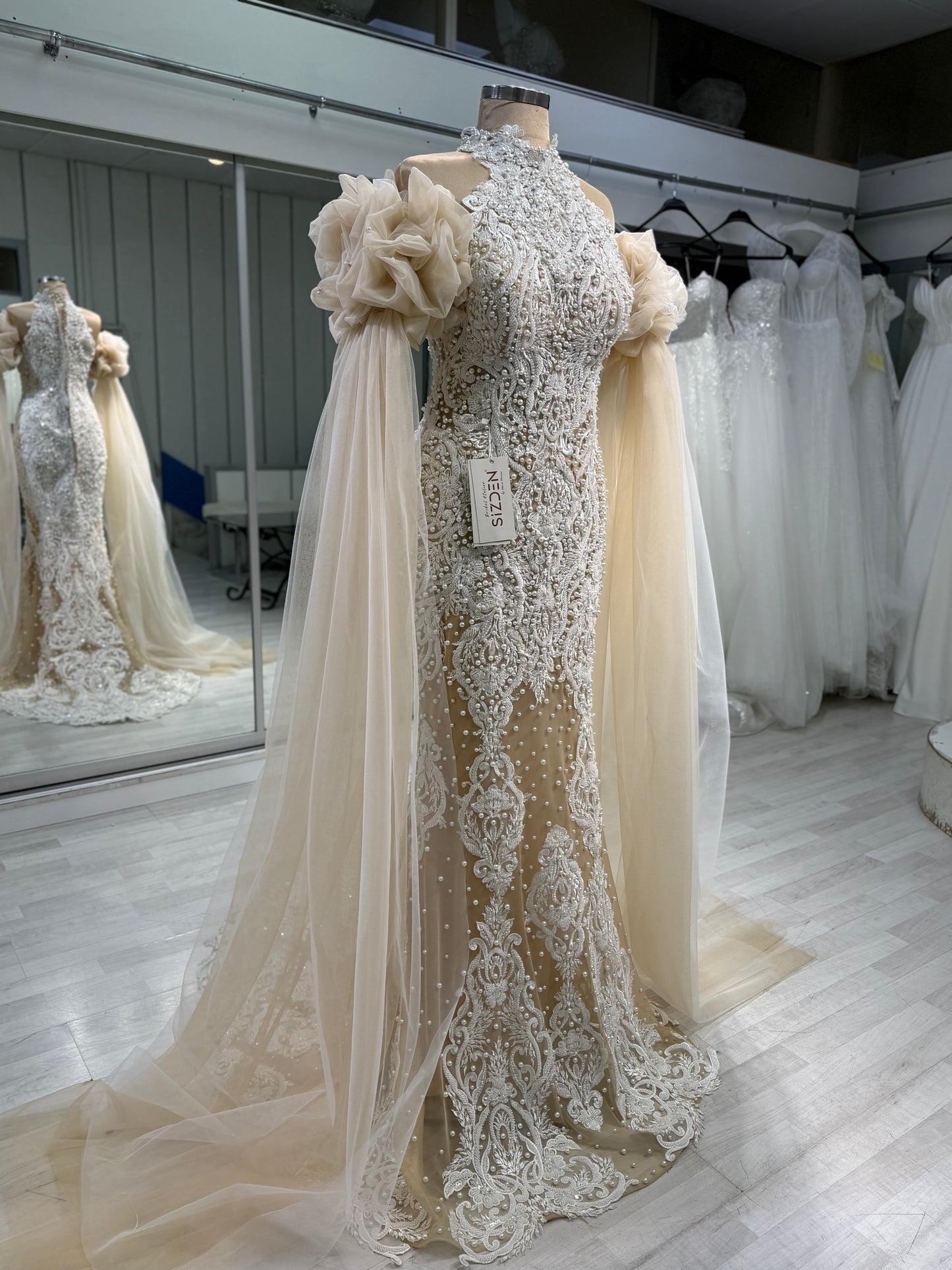 Pearl beaded detailled Cappucino Mermaid Dress-Sephora