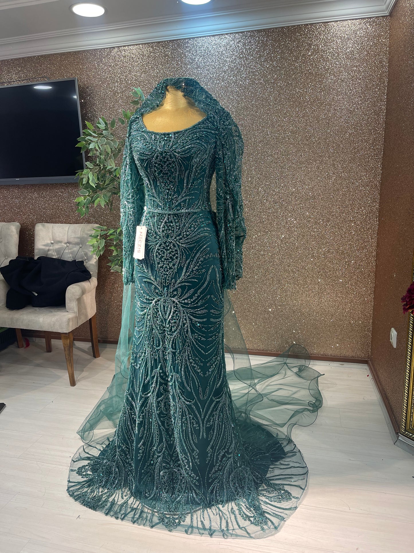 Emerald Green Evening dress with Detachable skirt