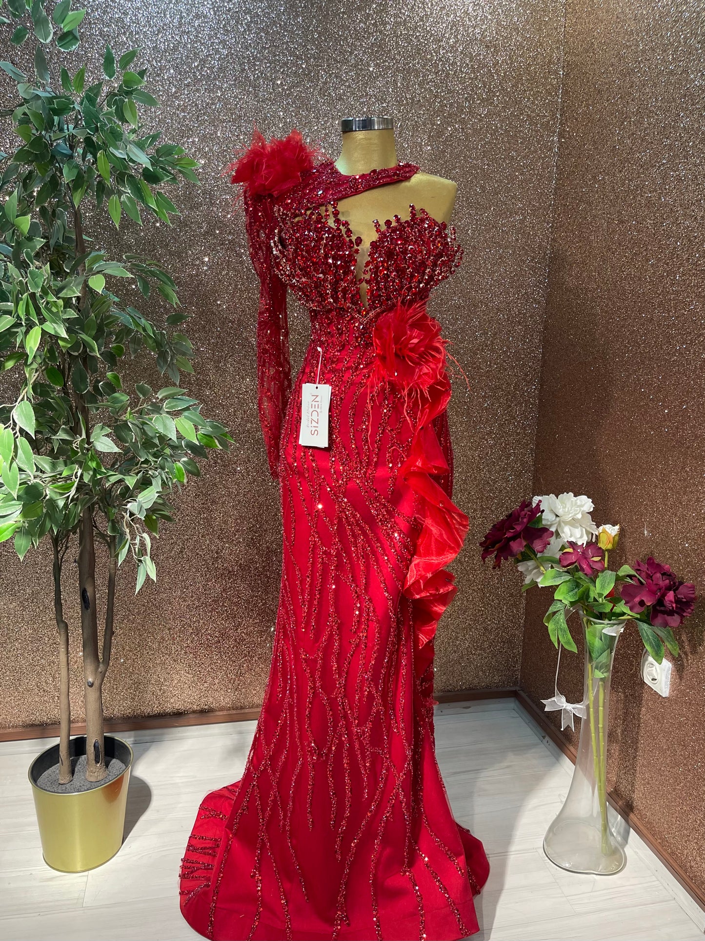 Red Mermaid Gown with Cape Detail and Front Slit – Bold Elegance Redefined