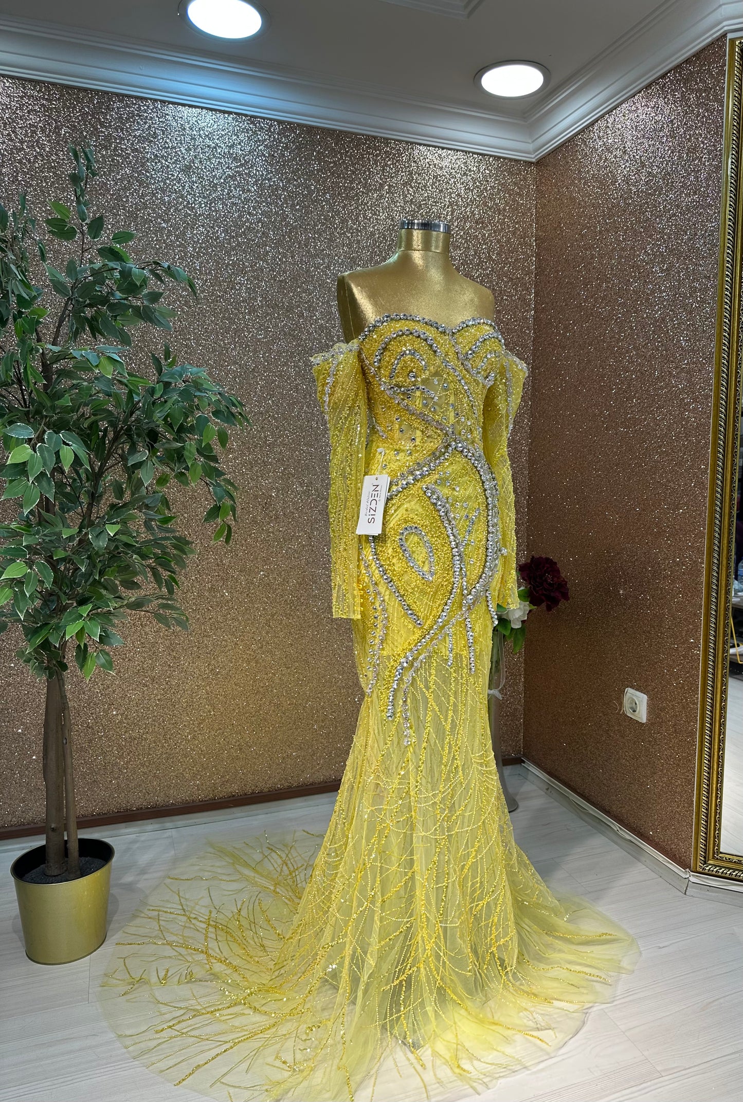 Yellow Swarovski Mermaid Gown with Detachable Sleeves – Handmade Luxury