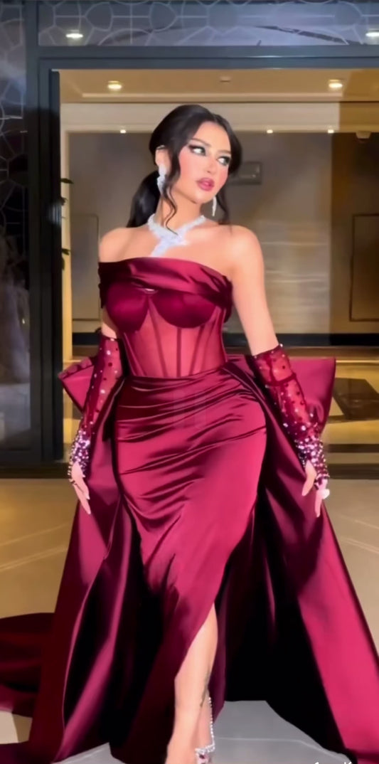 🍷 Burgundy Satin Evening Dress with Sleeve Details – Timeless Romance 🍷
